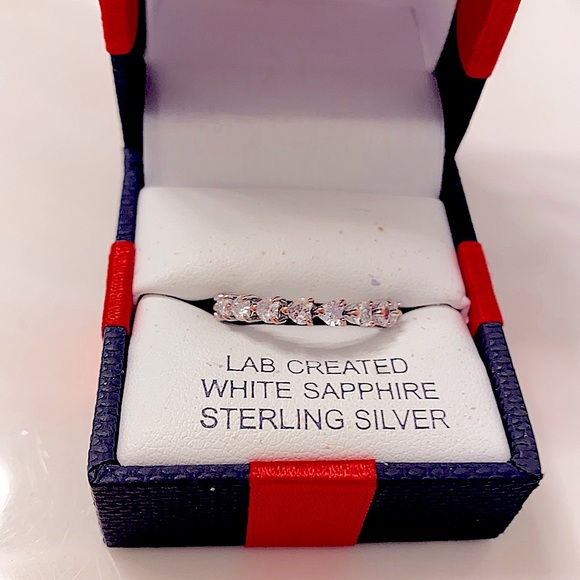 Stunning Silver Ring With Heart CZ’s All The Way Around - Picture 8 of 15